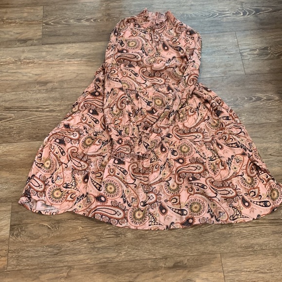 Code x Mode Pink Paisley High Neck Dress Women's Medium Ruffles Victorian - Picture 2 of 6